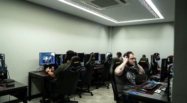 trung tâm game F8bet